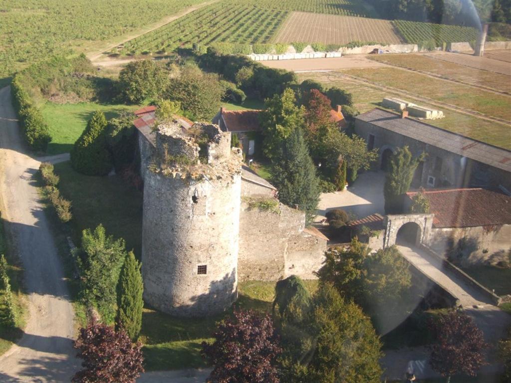 Bed and Breakfast Chateau De La Galissonniere Le Pallet Exterior foto